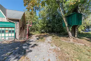 1014 W 9th St, Lorain, OH 44052 - Photo 32