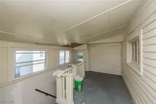 1014 W 9th St, Lorain, OH 44052 - Photo 14