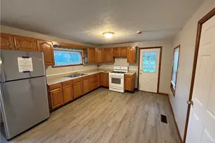 825 W Highland Ave, Ravenna, OH 44266 - Photo 12