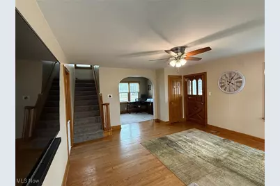 1103 Manor Avenue SW, Canton, OH 44710 - Photo 8