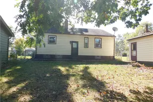 3210 Quentin Dr, Youngstown, OH 44511 - Photo 2