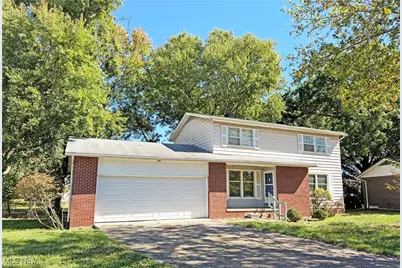 4628 Westwood Avenue NW, Canton, OH 44709 - Photo 1