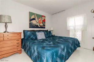 15 Lake Hurst Dr, Ashtabula, OH 44004 - Photo 14