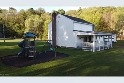 226 High Acres Drive, Chester, WV 26034 - Photo 4