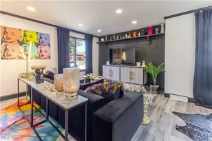 3836 Woodlawn Way, Weirton, WV 26062 - Photo 4