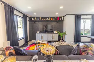 3836 Woodlawn Way, Weirton, WV 26062 - Photo 2