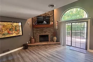 4032 St Andrews Ct, Canfield, OH 44406 - Photo 6