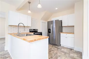 316 Henry Ave, Steubenville, OH 43952 - Photo 4