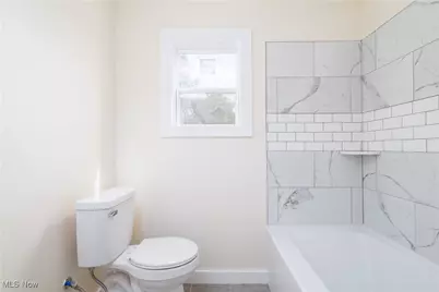 316 Henry Avenue, Steubenville, OH 43952 - Photo 6