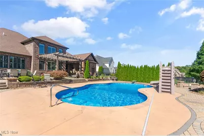 7245 Hanbury Close, Canfield, OH 44406 - Photo 36