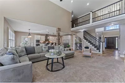 7245 Hanbury Close, Canfield, OH 44406 - Photo 6