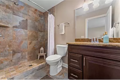7245 Hanbury Close, Canfield, OH 44406 - Photo 28