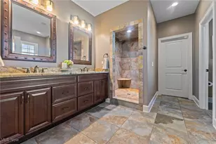 7245 Hanbury Close, Canfield, OH 44406 - Photo 16