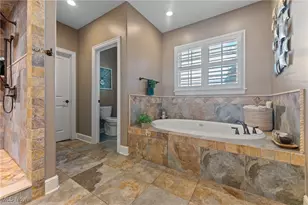 7245 Hanbury Close, Canfield, OH 44406 - Photo 18