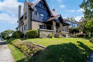 421 Center St, Ashland, OH 44805 - Photo 1