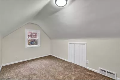 1881 W Pleasant Valley Road, Loveland, OH 44134 - Photo 28