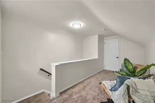 1881 W Pleasant Valley Rd, Loveland, OH 44134 - Photo 22