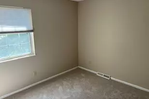 23155 Wainwright Terrace, Olmsted Falls, OH 44138 - Photo 8