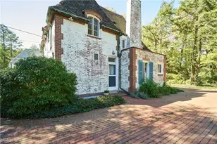 2120 Ridgewood Rd, Akron, OH 44313 - Photo 26