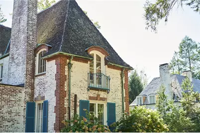 2120 Ridgewood Road, Akron, OH 44313 - Photo 2