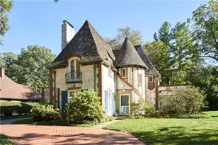 2120 Ridgewood Rd, Akron, OH 44313 - Photo 1