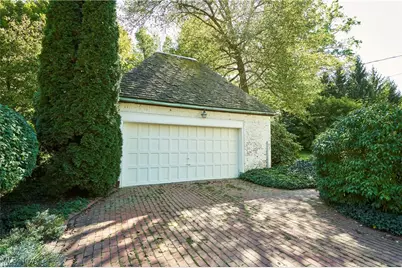 2120 Ridgewood Road, Akron, OH 44313 - Photo 24