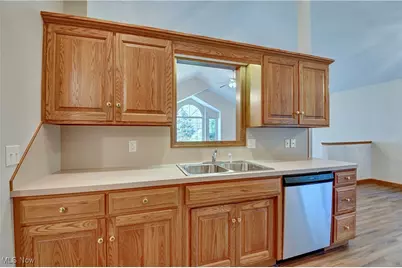 526 E Campbell Street, Loudonville, OH 44842 - Photo 20