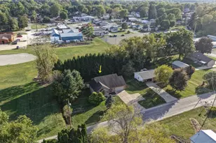 526 E Campbell St, Loudonville, OH 44842 - Photo 4