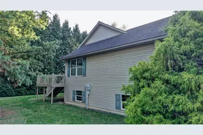 526 E Campbell Street, Loudonville, OH 44842 - Photo 6