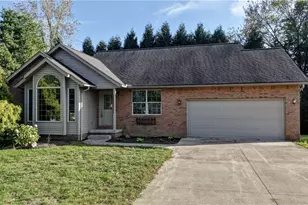 526 E Campbell St, Loudonville, OH 44842 - Photo 1