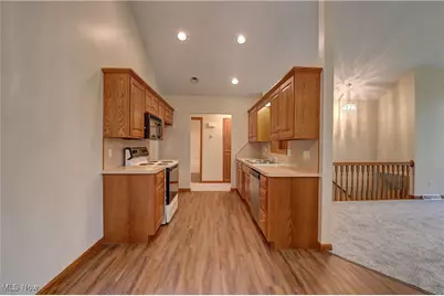 526 E Campbell Street, Loudonville, OH 44842 - Photo 16