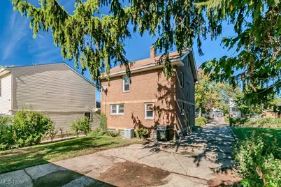 1526 E 298th Street, Wickliffe, OH 44092 - Photo 36