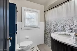 447 Mistletoe Ave, Youngstown, OH 44511 - Photo 18