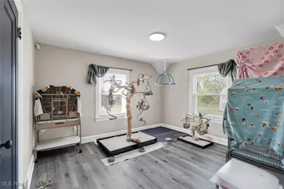 447 Mistletoe Avenue, Youngstown, OH 44511 - Photo 20