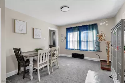 447 Mistletoe Avenue, Youngstown, OH 44511 - Photo 22