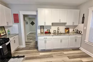 11002 Parkhurst Dr, Loveland, OH 44111 - Photo 14