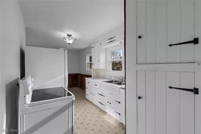 93 Cleveland Avenue, Doylestown, OH 44230 - Photo 8