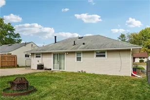 4154 Belle Ave, Sheffield Lake, OH 44054 - Photo 32