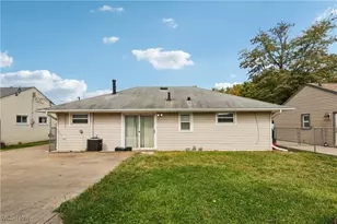 4154 Belle Ave, Sheffield Lake, OH 44054 - Photo 2