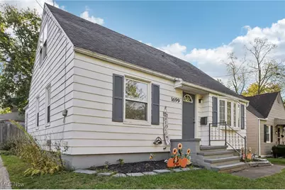 1699 Redwood Avenue, Akron, OH 44301 - Photo 2