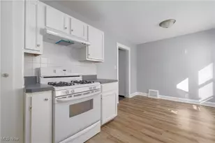 918 19th St NE, Canton, OH 44714 - Photo 12