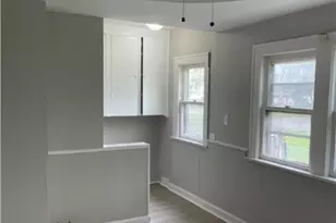 3613 E 135th St, Loveland, OH 44120 - Photo 8