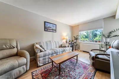 12900 Lake Avenue #214, Oakwood, OH 44107 - Photo 6