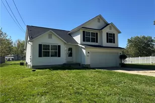 9137 Maple Grove Rd, Windham, OH 44288 - Photo 2