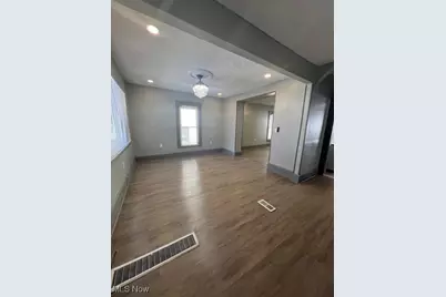 10639 Dupont Avenue, Loveland, OH 44108 - Photo 12