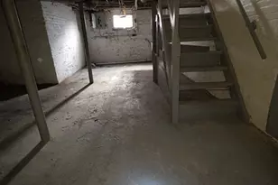 1818 Knowles Ave, East Cleveland, OH 44112 - Photo 12