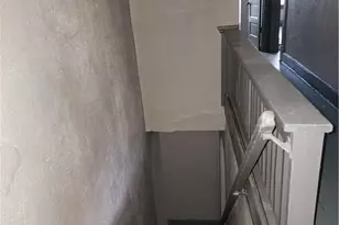 1818 Knowles Ave, East Cleveland, OH 44112 - Photo 8