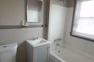 1818 Knowles Ave, East Cleveland, OH 44112 - Photo 10