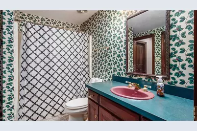 1736 Forest Hills Circle, Zanesville, OH 43701 - Photo 32