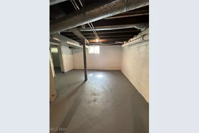 2134 7th Street SW, Akron, OH 44314 - Photo 18